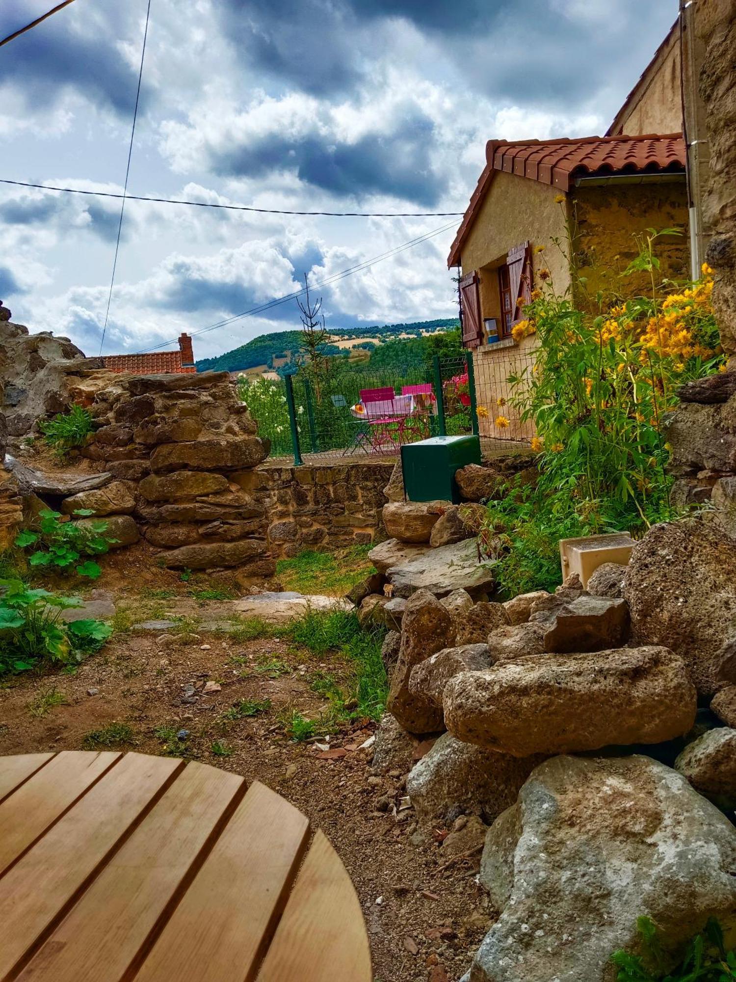 Maison De Vigneron * Mareugheol